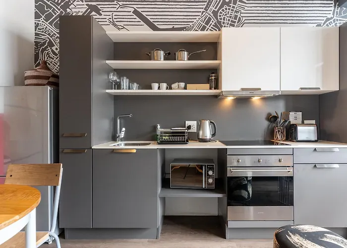 420 Wex1 By Perch Stays With Daily Housekeeping
